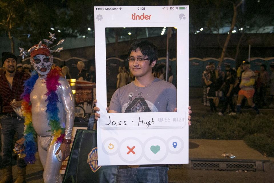 Tinder 