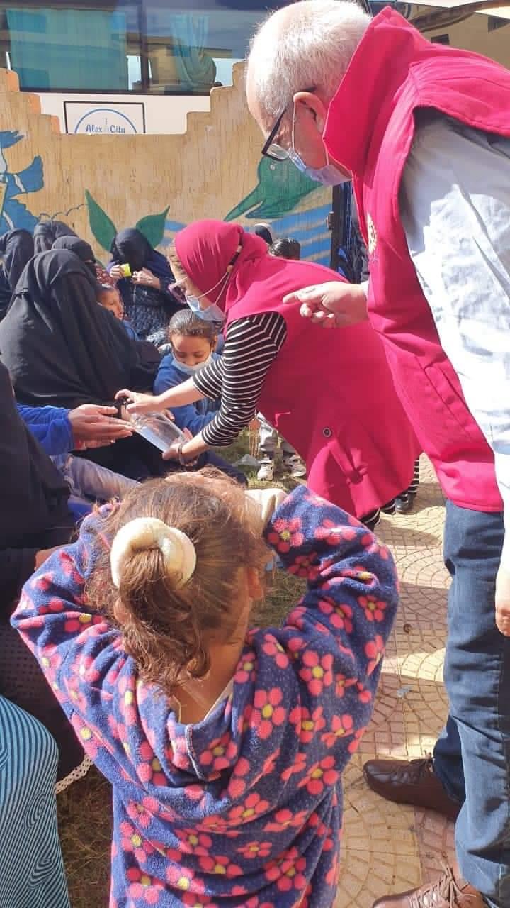 تنظيم قافلة طبية بمنطقة باب الأحرار