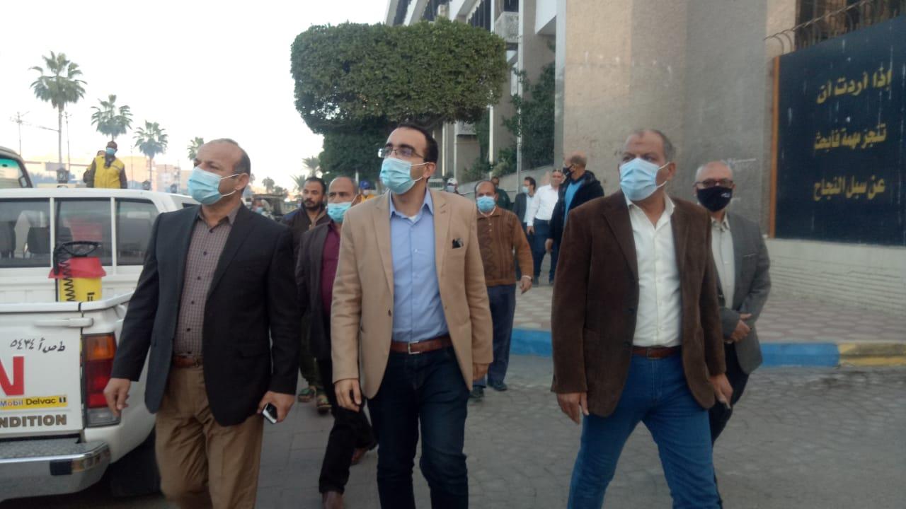حملة مكافحة الحشرات الطائرة 