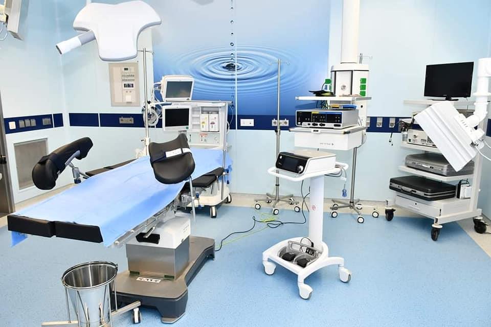  رئيس جامعه عين شمس يشهد افتتاحات جديد بمستشفيات الجامعة 