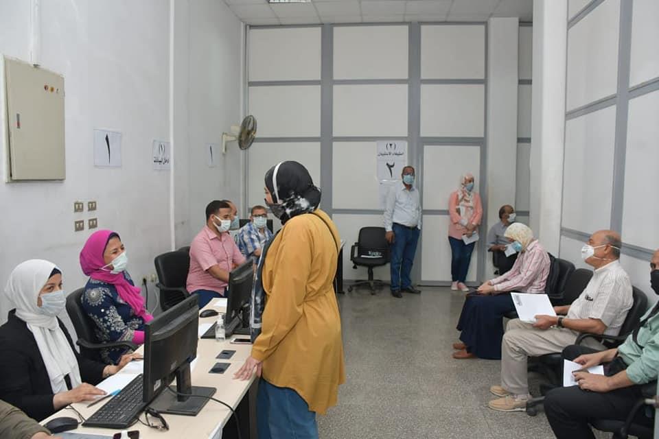 جامعة القاهرة تتوسع في حملتها لتطعيم جميع منسوبي الجامعة