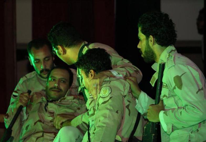 العرض المسرحي 