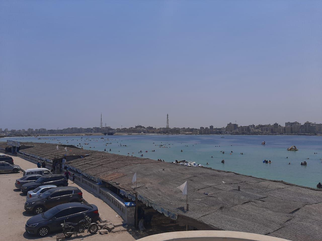 إغلاق بوابة شاطئ روميل بمطروح