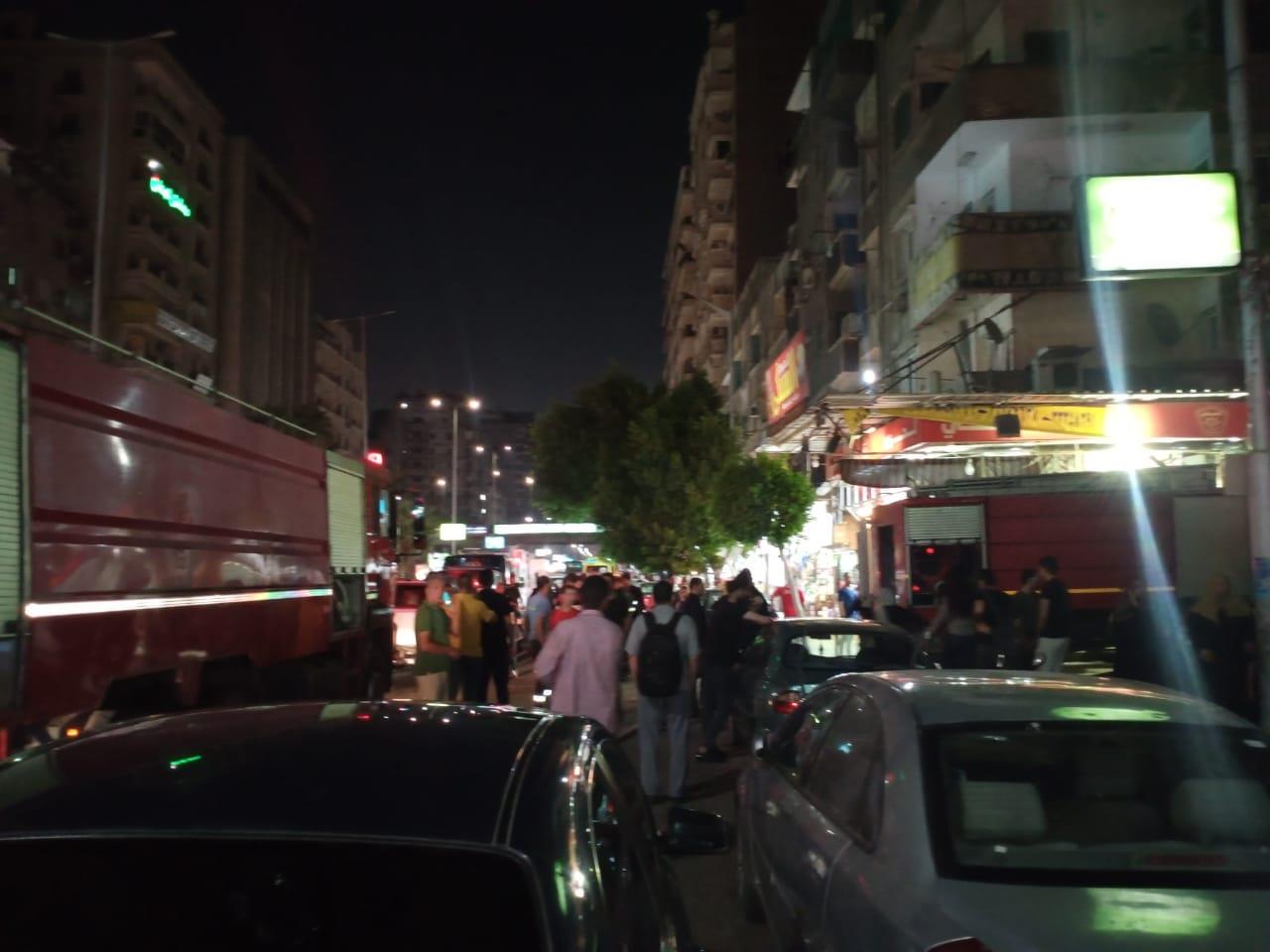  حريق أعلى سطح عقار