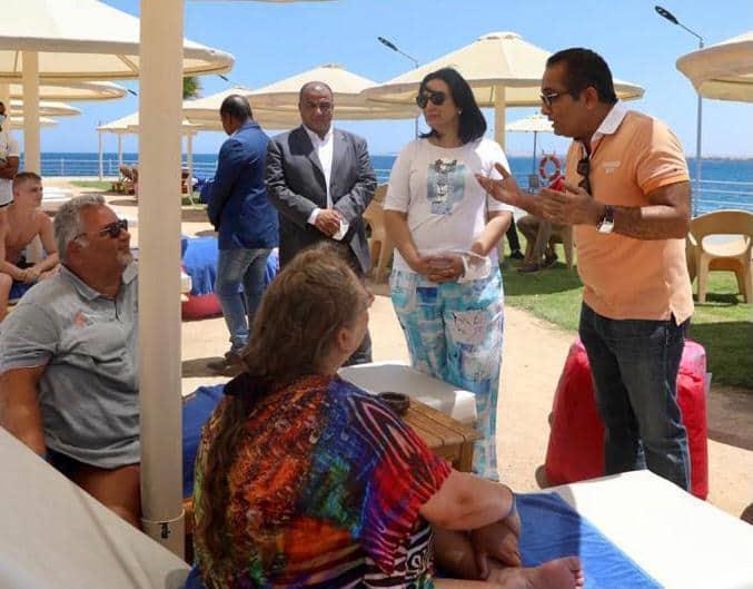 جولة نائب وزير السياحة بمدينتي الغردقة وشرم الشيخ