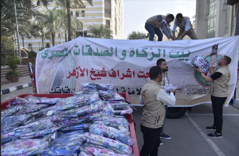 توزيع ١٠٠ ألف شنطة