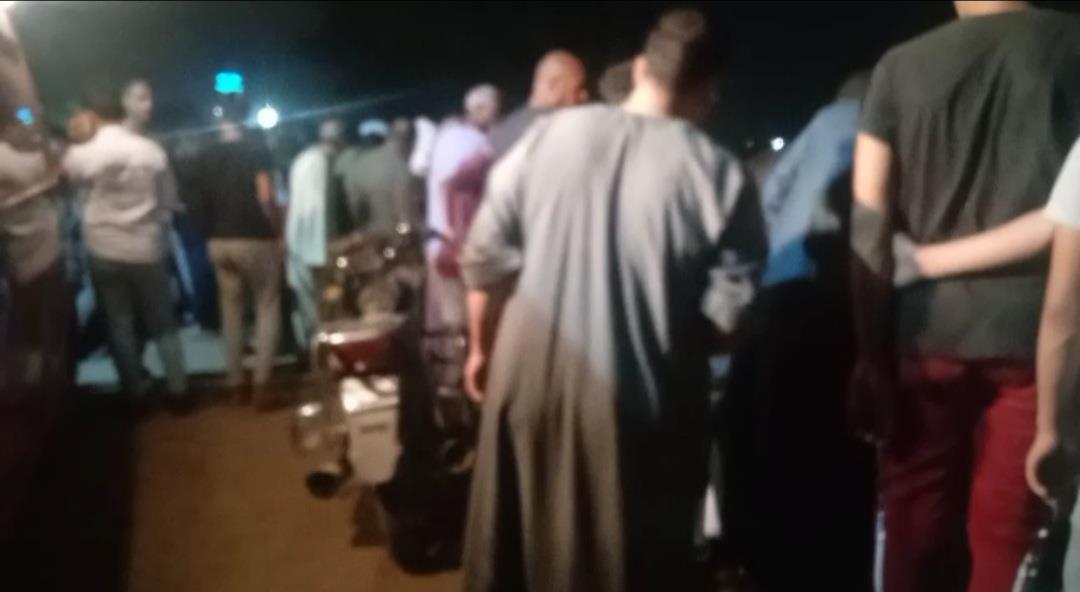 غرق سيارة ملاكي بطريق نجع حمادي
