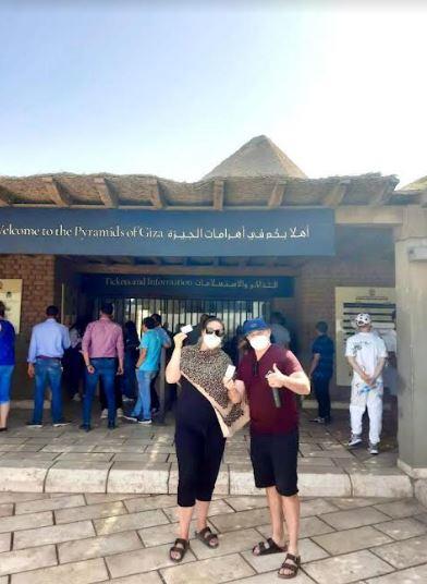 تشغيل ماكينات الدفع الإلكتروني  في الأهرامات  