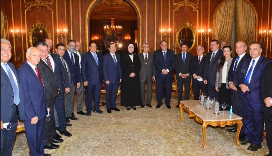  وزير السياحة والآثار يشهد افتتاح فعاليات المؤتمر الاقتصادي لدار أخبار اليوم في دورته الثامنة