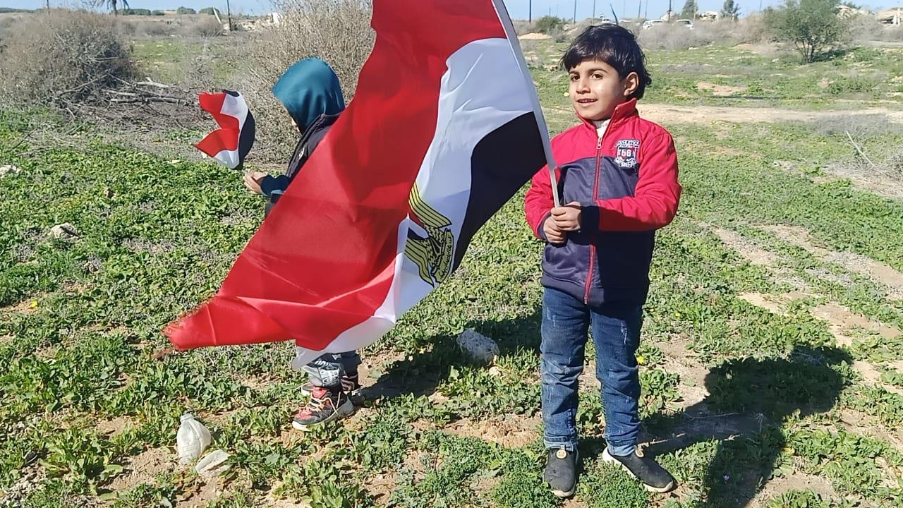 عودة المواطنين إلي قري الشيخ زويد 