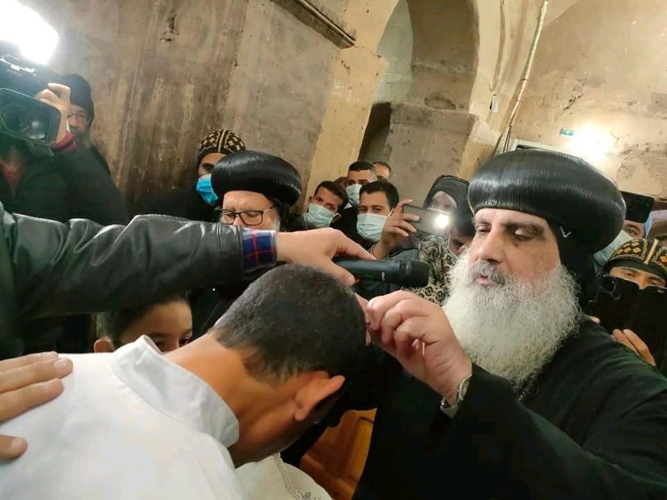 سيامة ثلاثة رهبان جدد
