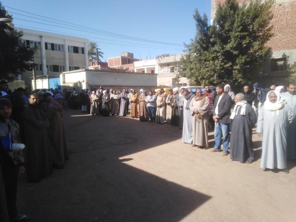 موكب جنائزي مهيب جثمان  شهيد مشروع اعمار غزة
