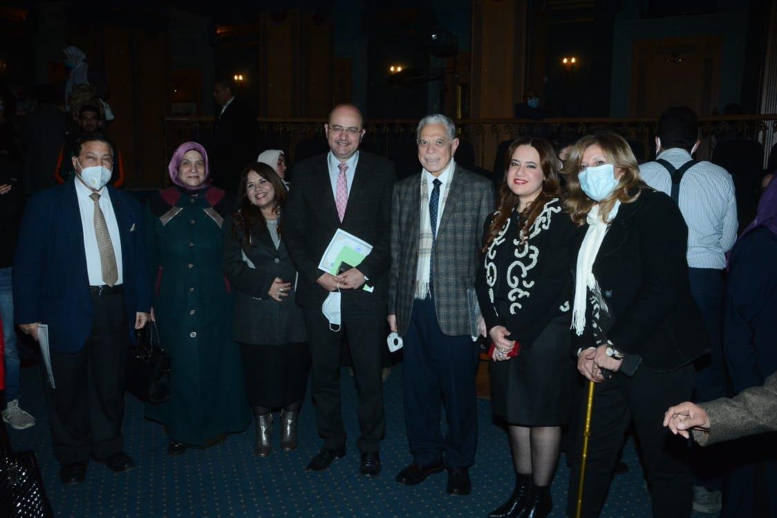  آداب الاسكندرية تنظم الملتقى 