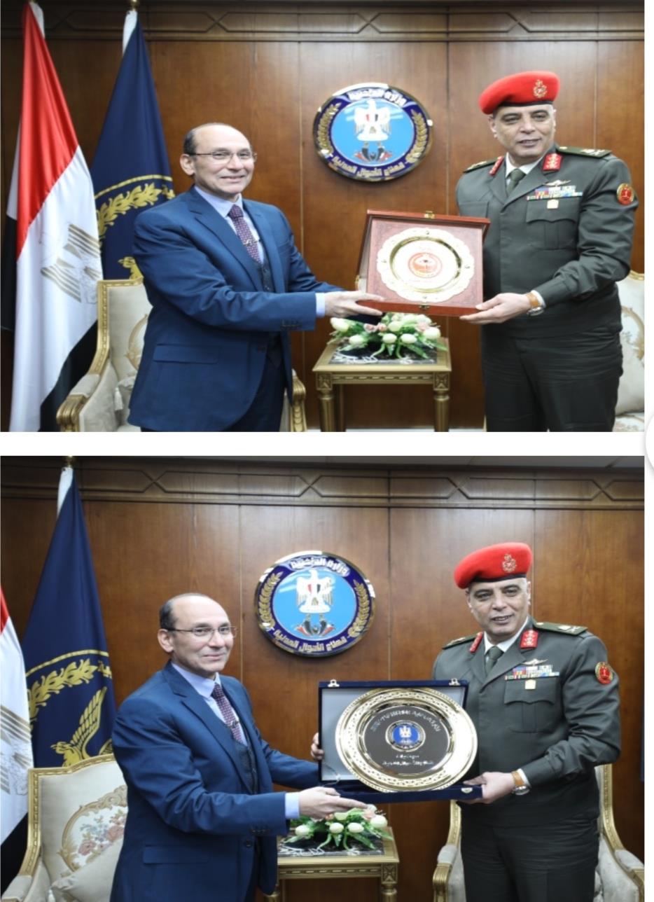 قطاع الأحوال المدنية بوزارة الداخلية يستقبل وفداً من إدارة الشرطة العسكرية