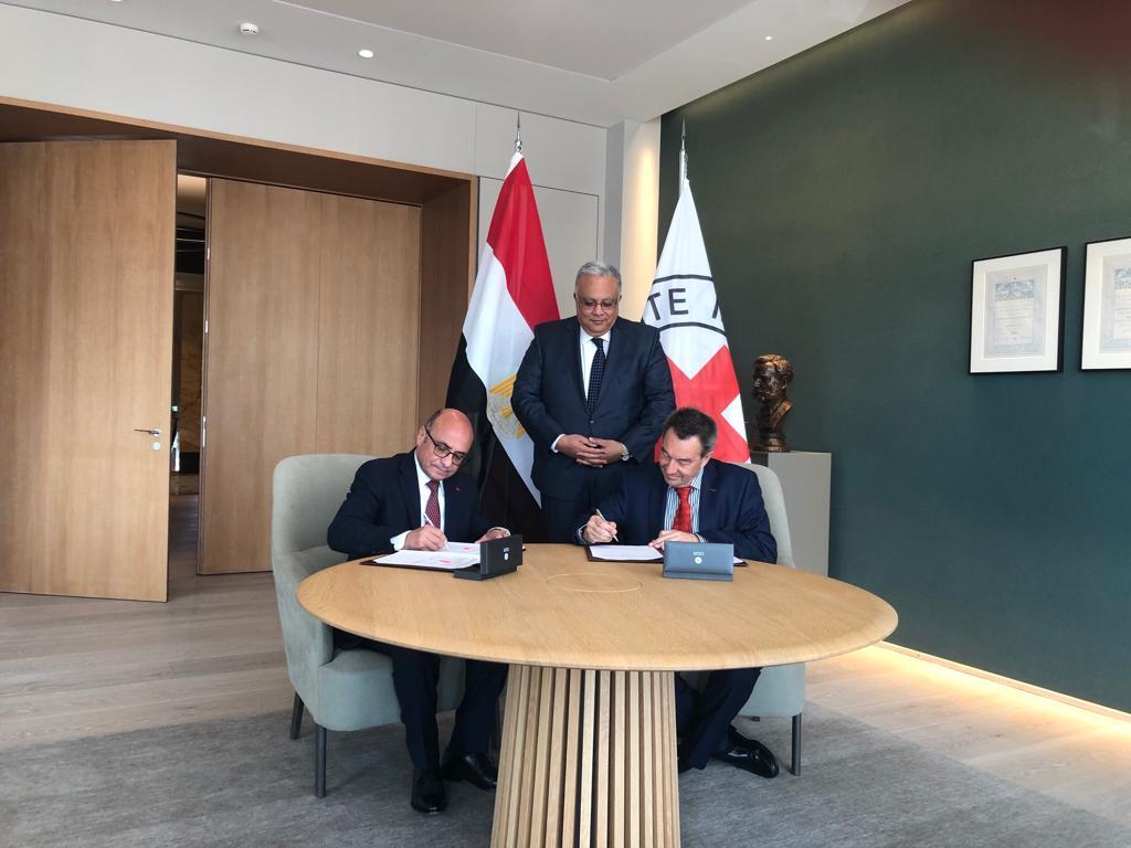 المستشار 