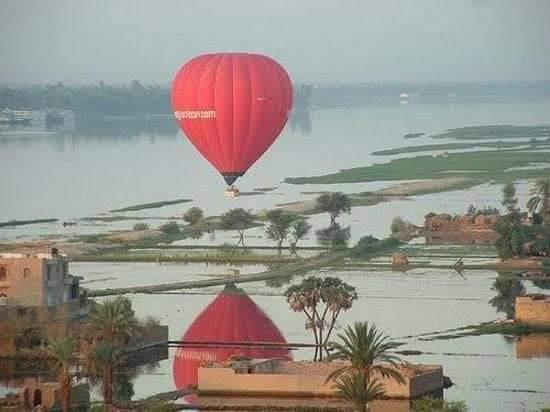  البالون الطائر