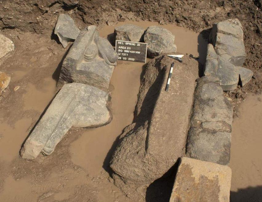 تعود لعهد الملك خوفو ...الكشف عن كتل حجرية  بمعبد الشمس بهليوبليس