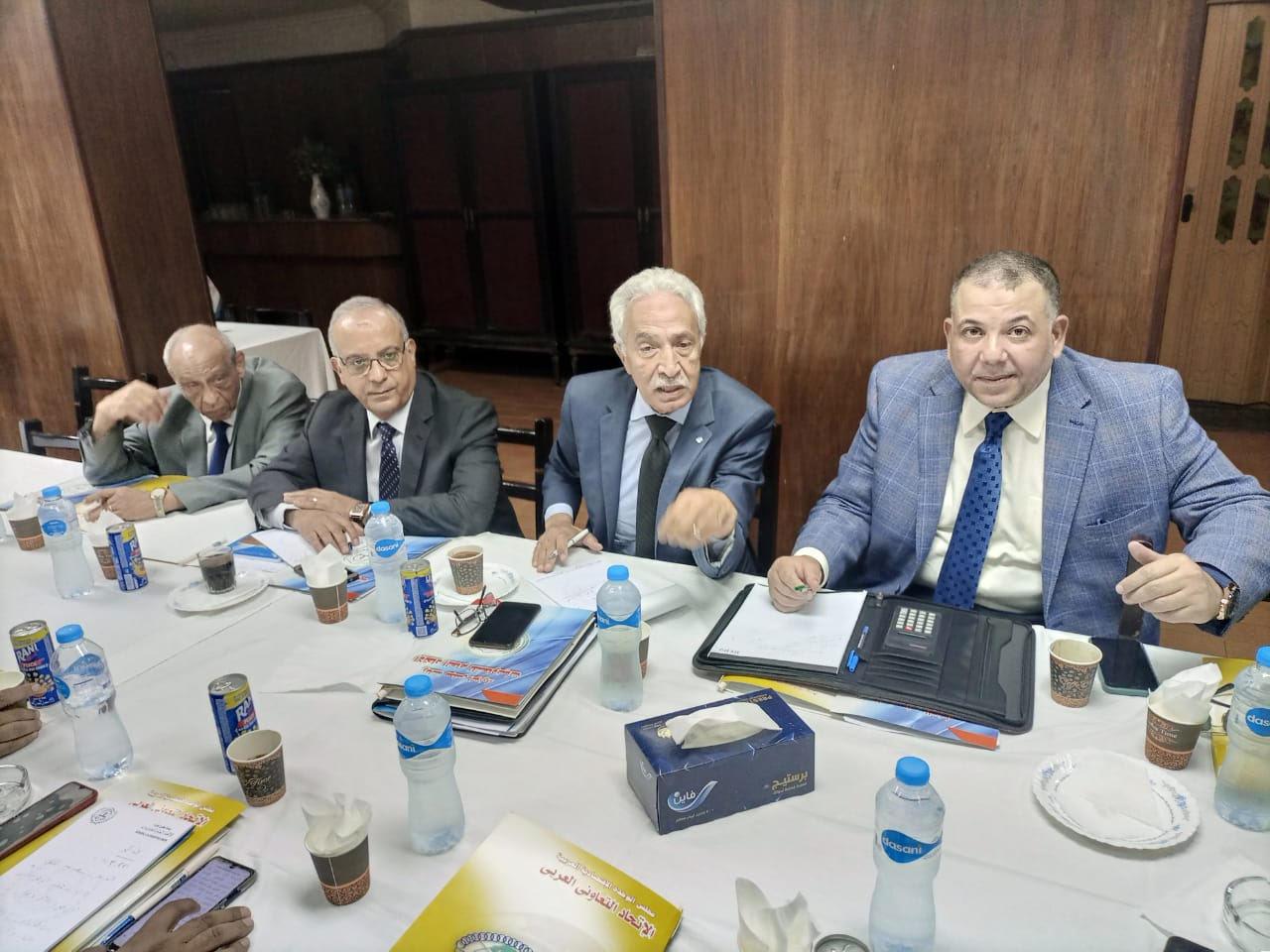  لتوفير السلع الاستهلاكية للمواطن المصري  إطلاق التعاونية بين مصر والإمارات