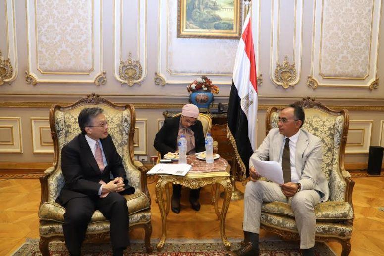 سري الدين رئيس اقتصاديه الشيوخ يستقبل سفير اليابان بالقاهره 