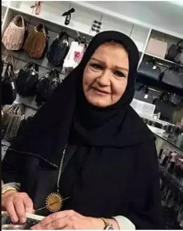 ميمي جمال بالحجاب