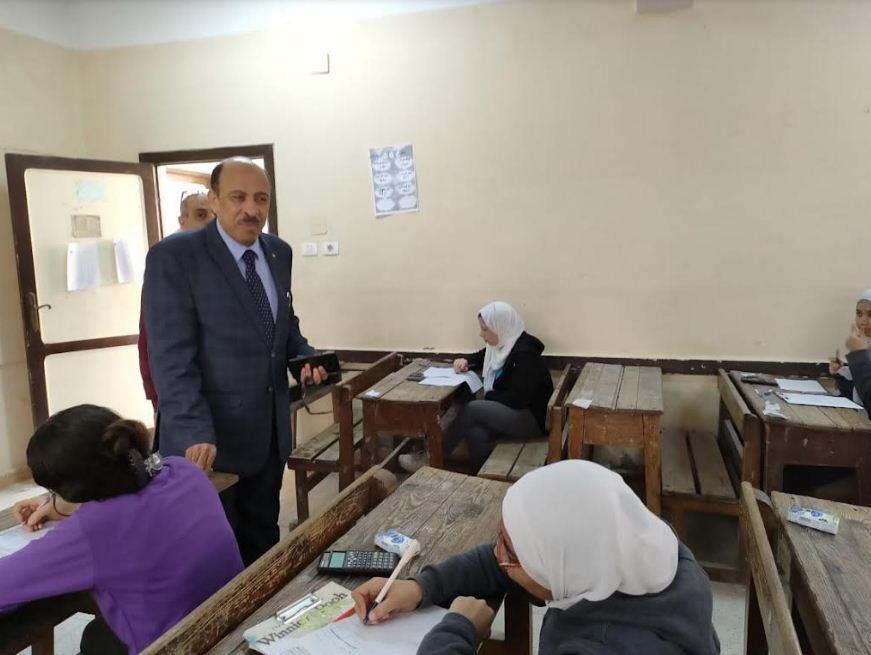  اللجان الامتحانية