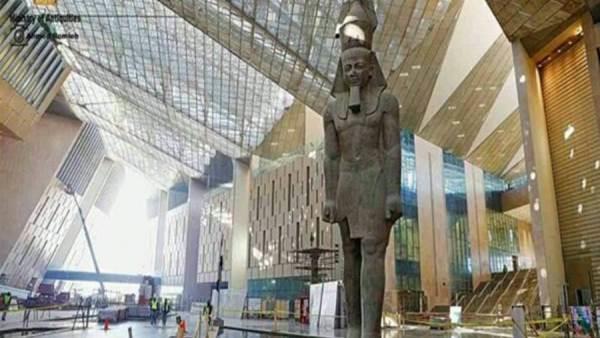 المتحف المصري الكبير