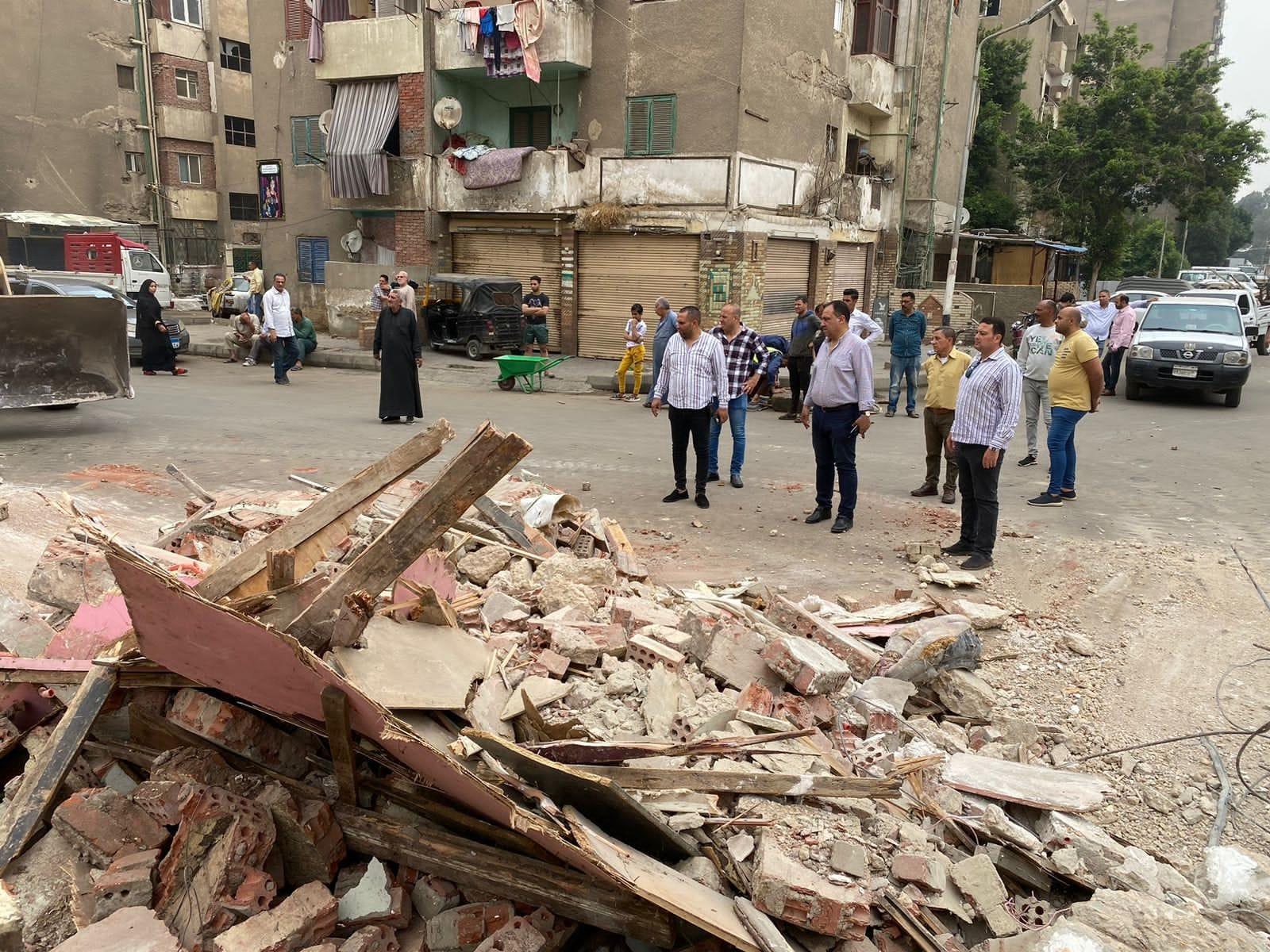 إزالة 2 كشك بدون ترخيص