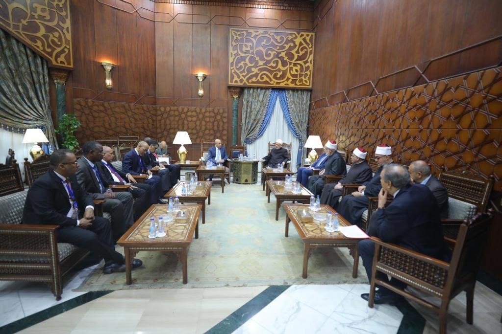 الإمام الأكبر يستقبل الرئيس الموريتاني 