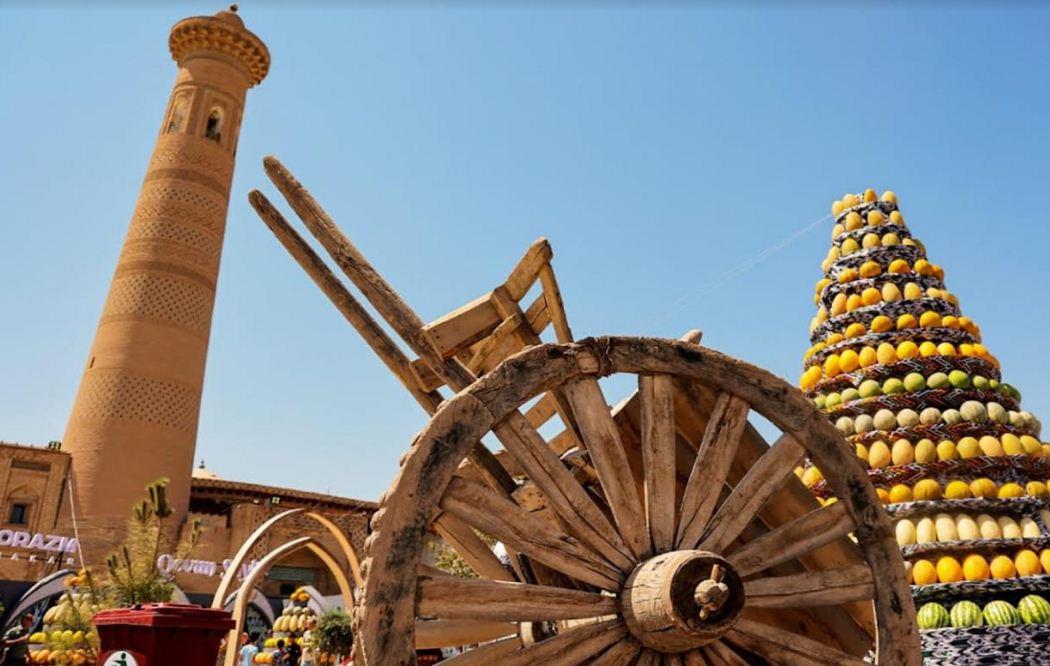 مهرجان  الشمام  باوزبكستان