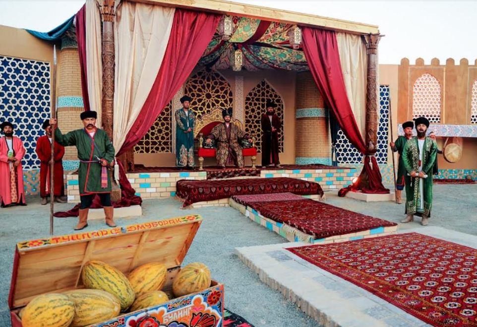 مهرجان  الشمام  باوزبكستان