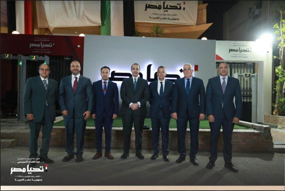  الحملة الرسمية للمرشح الرئاسي عبد الفتاح السيسي تستقبل وفداً من اتحاد الغرف السياحية