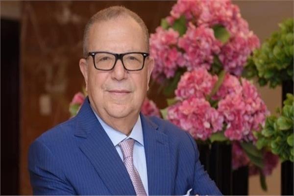 محمد عبد العال الخبير المصرفي