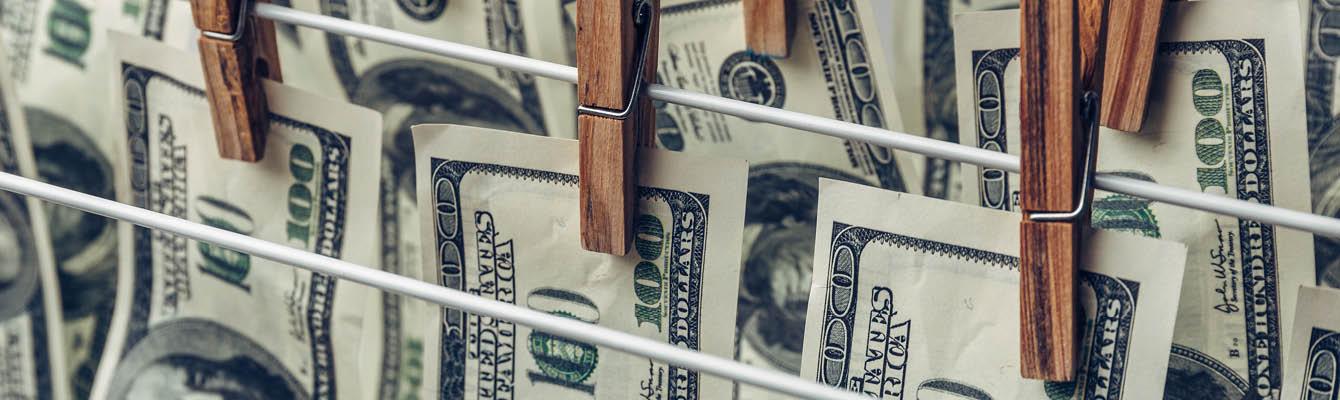 كيف تكشف البنوك عمليات غسل الأموال وتمويل الإرهاب؟ -تعبيرية