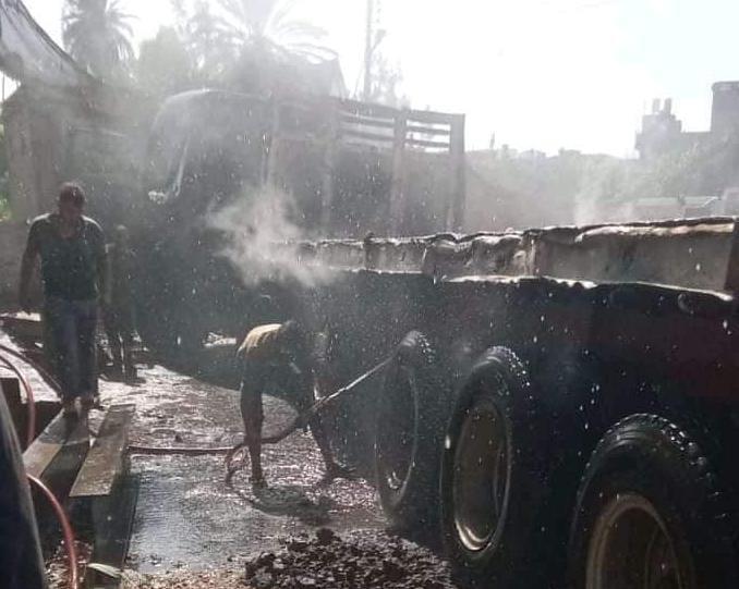 حريق بكابينة سيارة نقل أثناء الصيانة بورشة  بالدقهلية 