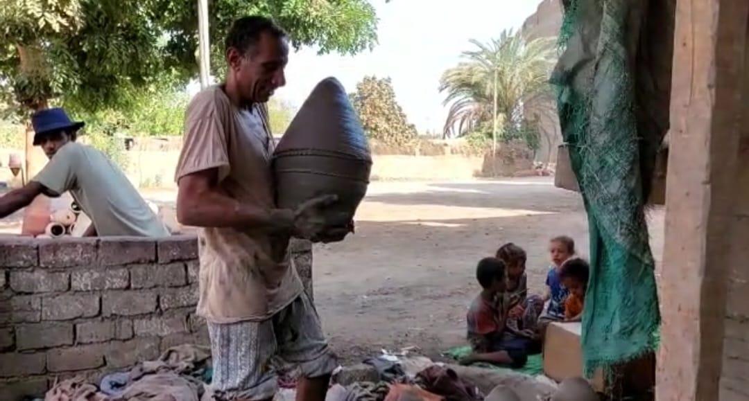   الصناعات الفخارية في قنا
