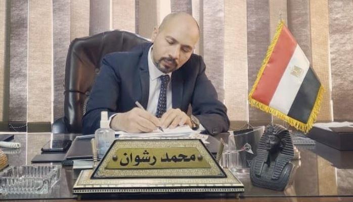 المستشار