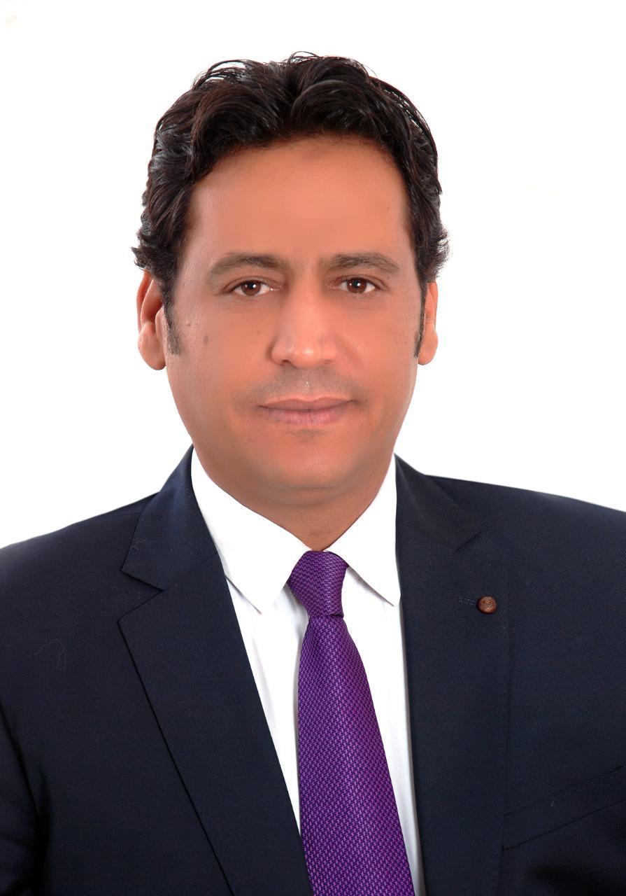 الدكتور الطيب عباس