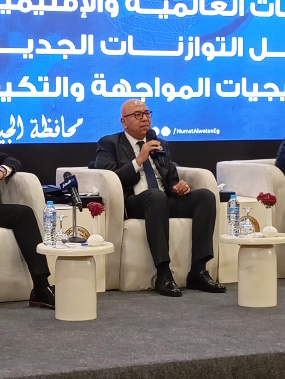المهندس كريم بدوى  وزير البترول والثروة المعدنية
