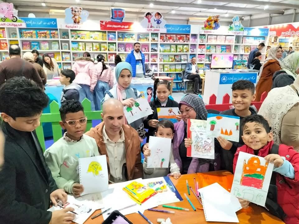 توزيع جوائز مسابقة فاطمة المعدول