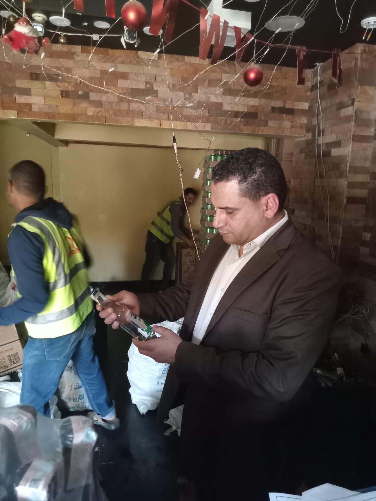 ضبط 7000 زجاجة مشروبات كحولية 