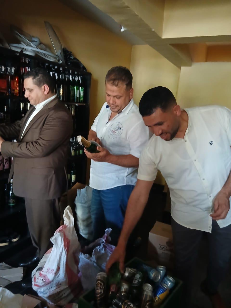 ضبط 7000 زجاجة مشروبات كحولية 