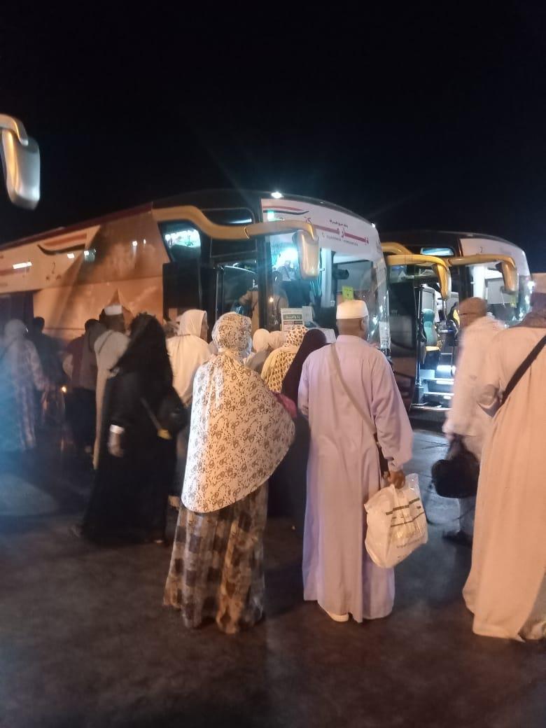 عودة جميع حجاج الحج السياحي البري بسلام 