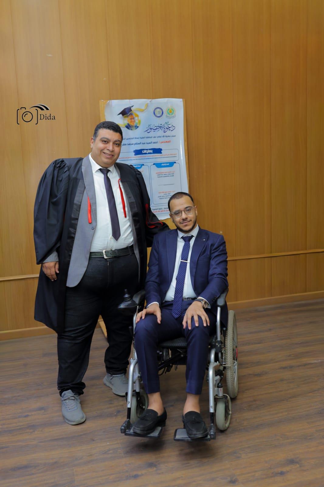 مهندس شاب من ذوي الهمم