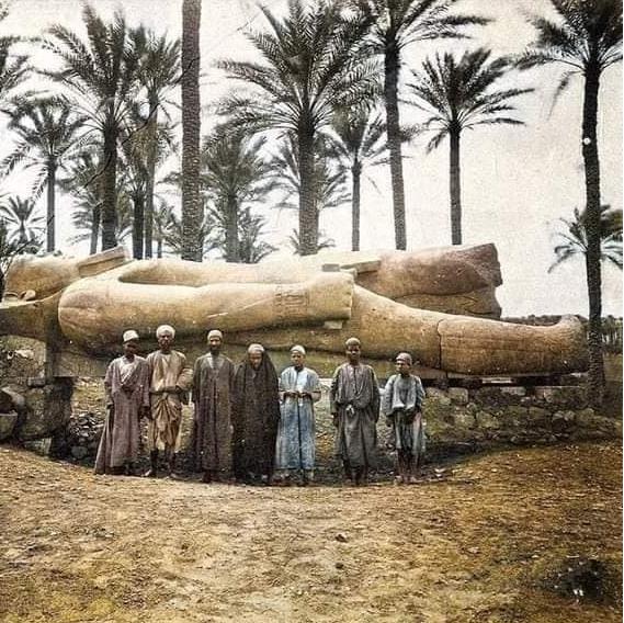 تمثال المك رمسيس الثاني في متحف ميت رهينة بالجيزة