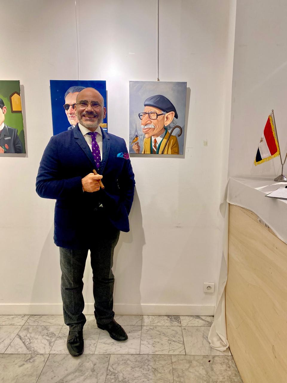 معرض عمرو  فهمي في باريس