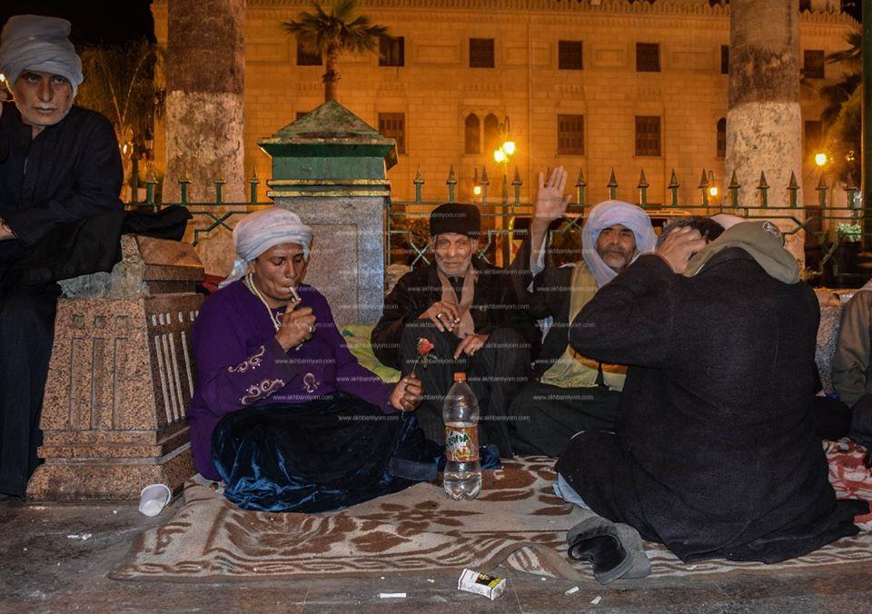 بالصور.. استعدادات الليلة الكبيرة لمولد الحسين
