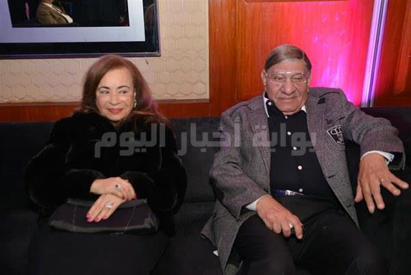 نجوم الفن والمشاهير يحتفلون بالعيد الوطني للكويت