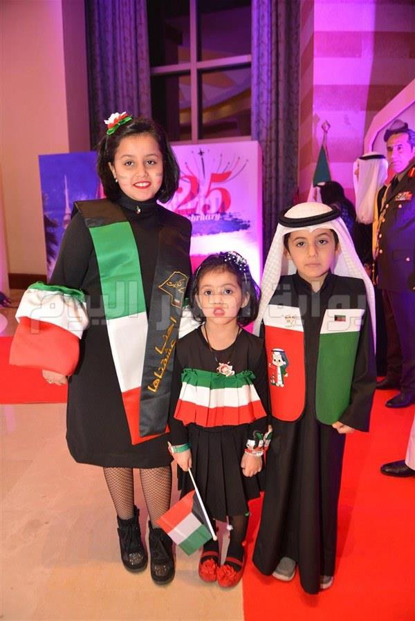 نجوم الفن والمشاهير يحتفلون بالعيد الوطني للكويت