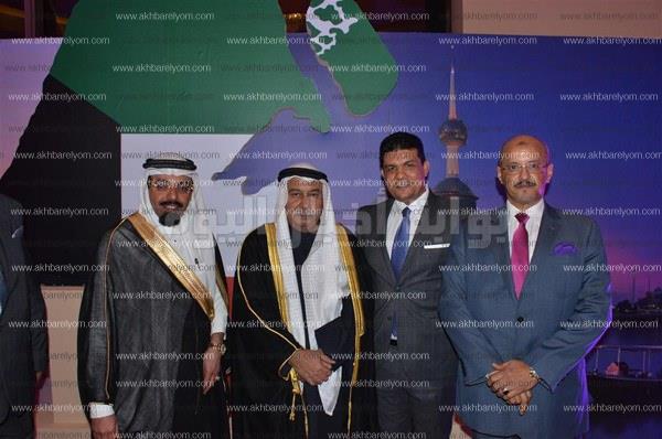 نجوم الفن والمشاهير يحتفلون بالعيد الوطني للكويت