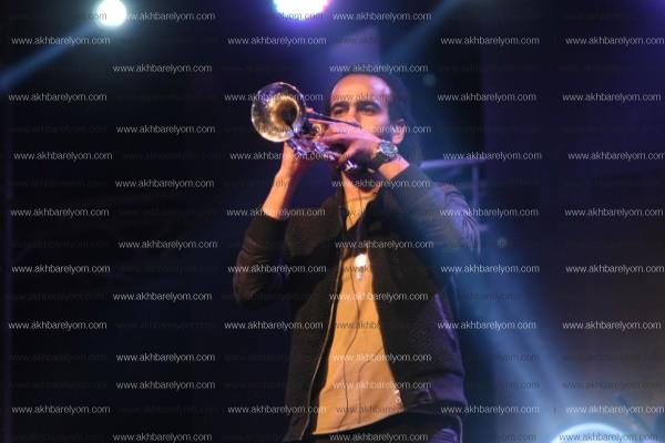 شارموفرز ومسار إجباري واوتستراد في حفل «كامل العدد»